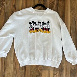 Vintage Mickey Mouse Embroidered Disney Sweatshirt L | XL